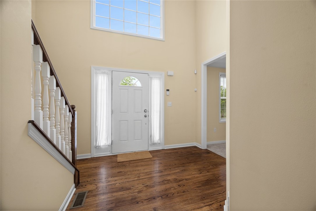 1702 S Hawthorn Ct