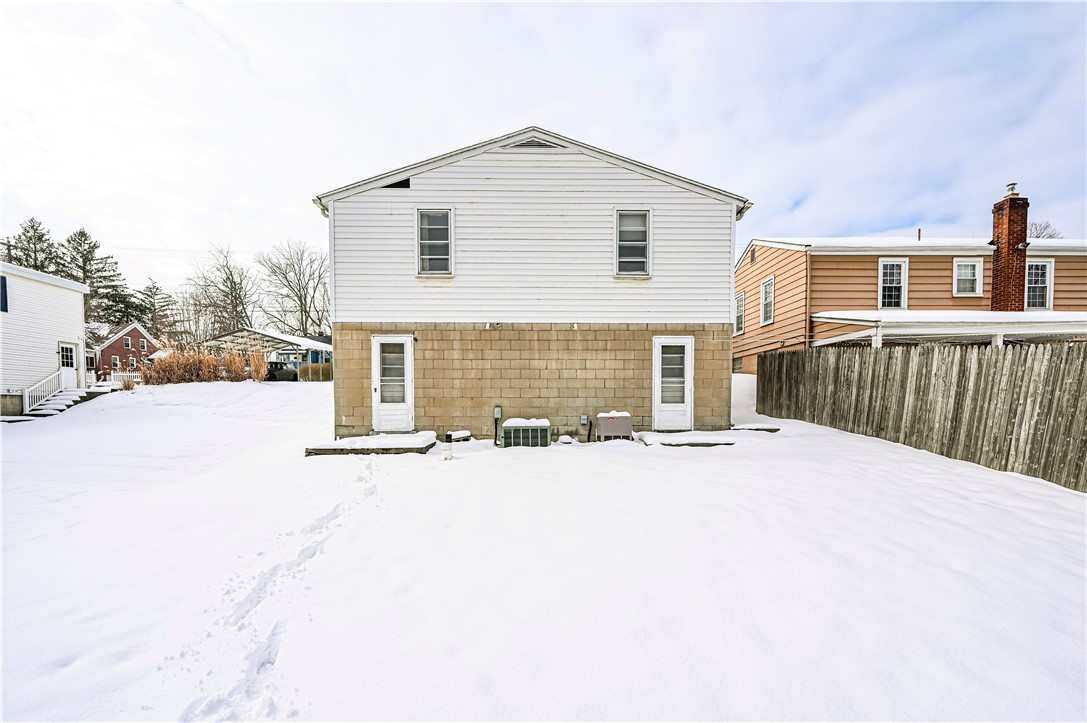 Hempfield Twp - Wml, Pennsylvania 15601, United States, ,Residential,Contingent,14387