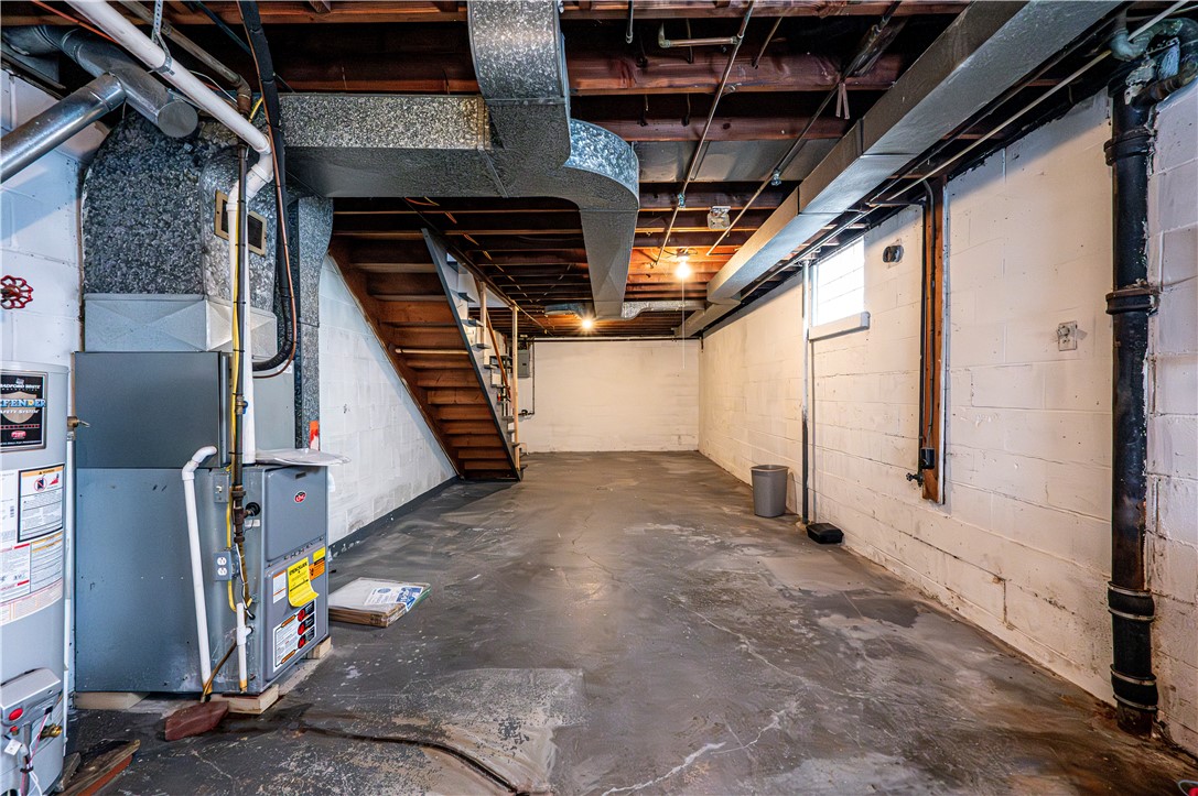 Hempfield Twp - Wml, Pennsylvania 15601, United States, ,Residential,Contingent,14387