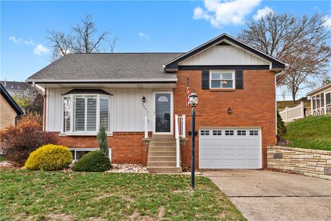Photo of 324 Tassel Ln, Pittsburgh, PA 15236 (MLS # 1732176)
