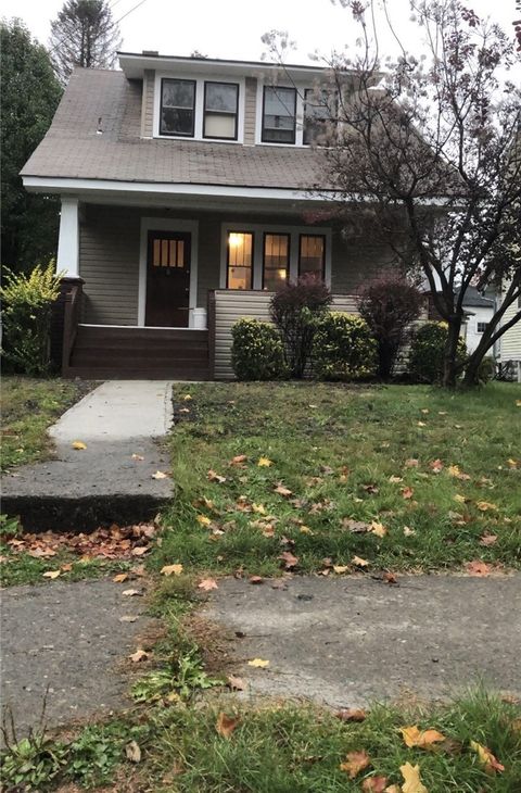 Homes For Sale - 8 W Laurel Ave Ave<br/> Lawrence County, New Castle, PA 16101