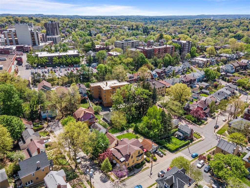 Mt Lebanon, Pennsylvania 15228, United States, 5 Bedrooms Bedrooms, ,2 BathroomsBathrooms,Residential,Active,177439