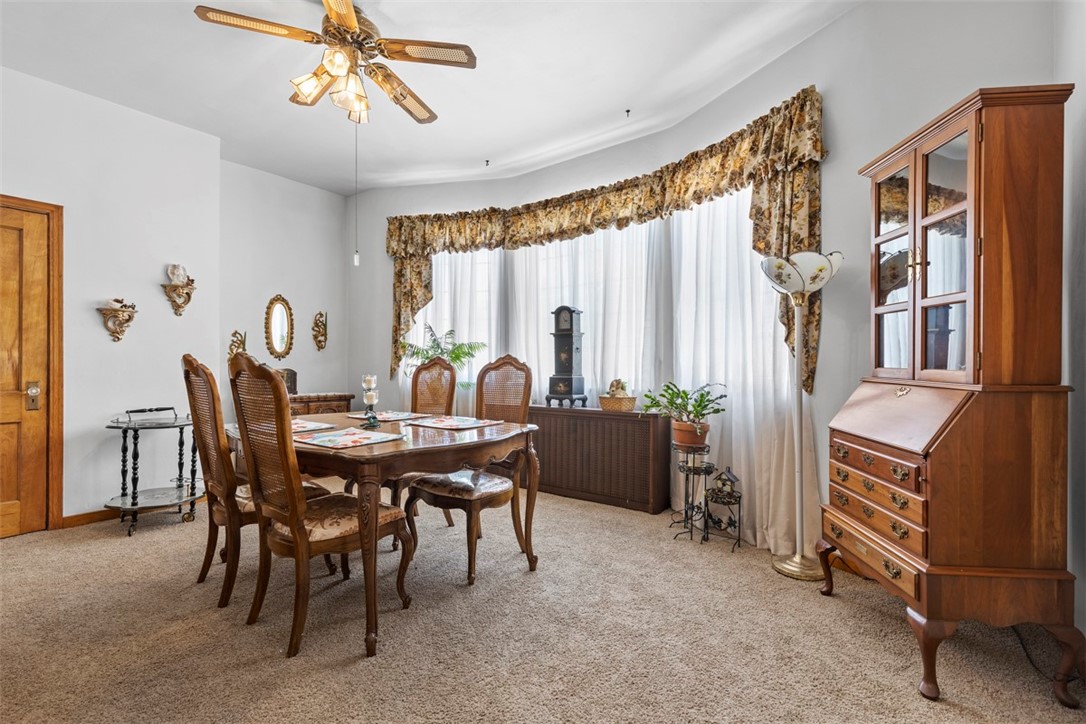 Mt Lebanon, Pennsylvania 15228, United States, 5 Bedrooms Bedrooms, ,2 BathroomsBathrooms,Residential,Active,177439