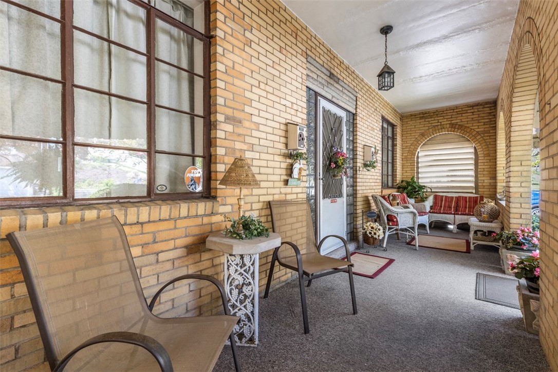 Mt Lebanon, Pennsylvania 15228, United States, 5 Bedrooms Bedrooms, ,2 BathroomsBathrooms,Residential,Active,177439