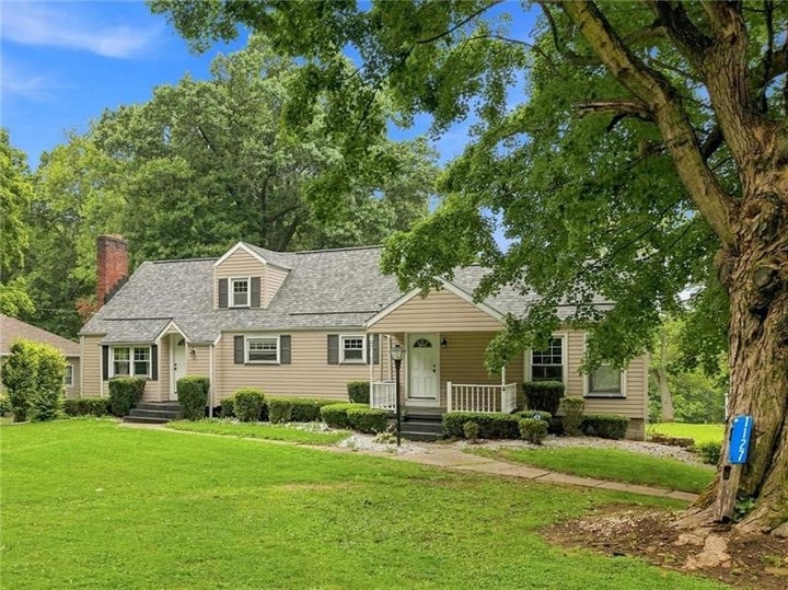 Photo 1 of 25 — 1127 Old Princeton Road, Shenango Twp, PA 16101
