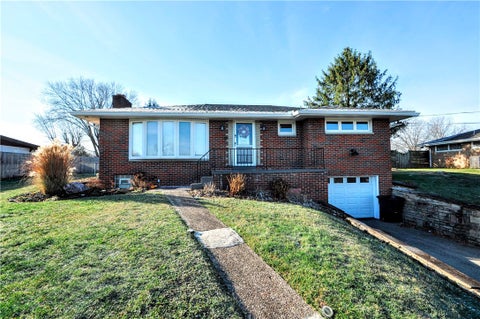 Photo for 235 Hillcrest Dr