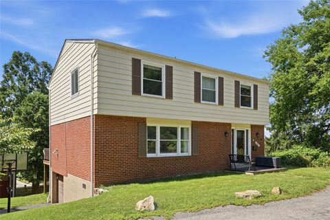 Photo of 3941 Drexel Rd, Pittsburgh, PA 15212 (MLS # 1761739)