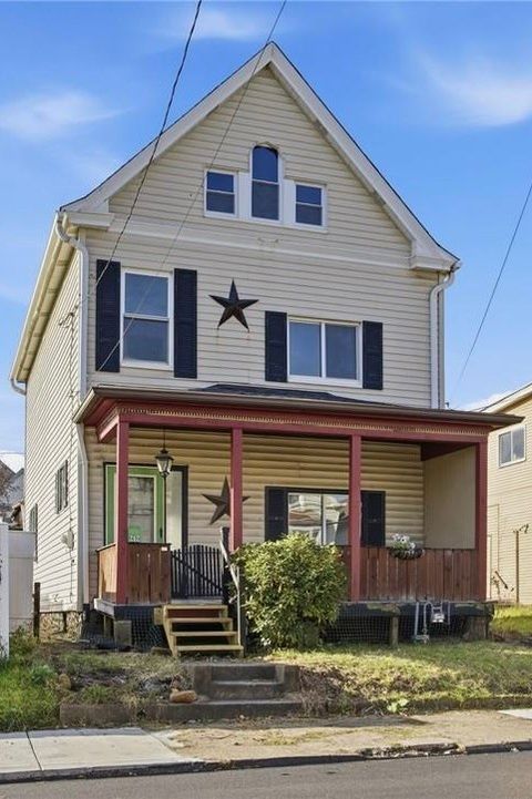 Photo of 212 Comrie Ave, Braddock, PA 15104 (MLS # 1731898)