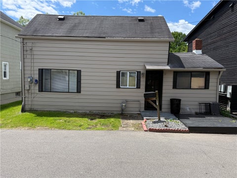 Homes For Sale - 314 Sprott Way<br/> Sewickley, PA 15143