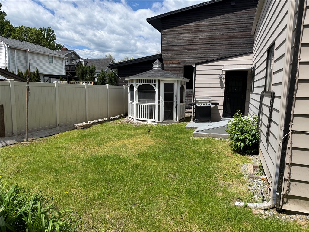 314 Sprott Way