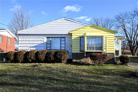Photo of 122 Taylor Run Rd, Monongahela, PA 15063 (MLS # 1735099)