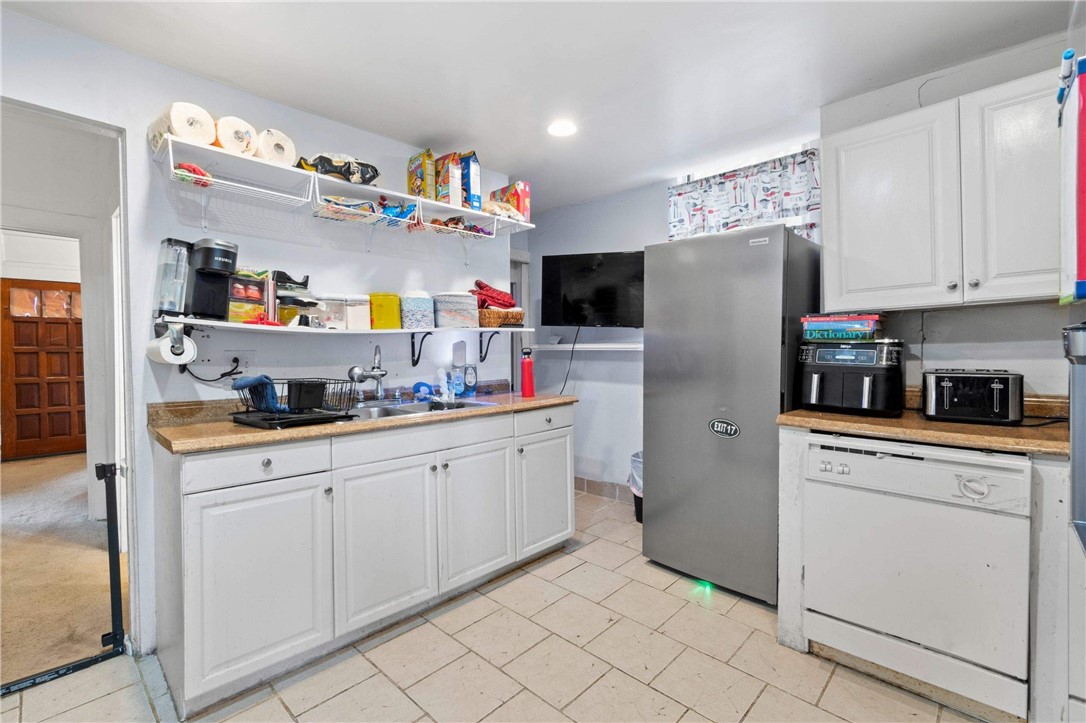 7 Clarion Ave
