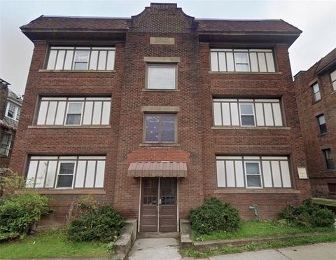 Photo of 19 Singer Ave #5, Mckees Rocks, PA 15136 (MLS # 1745937)
