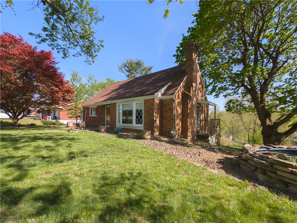 327 Ohio Ave Ave, Clairton, Pennsylvania image 1