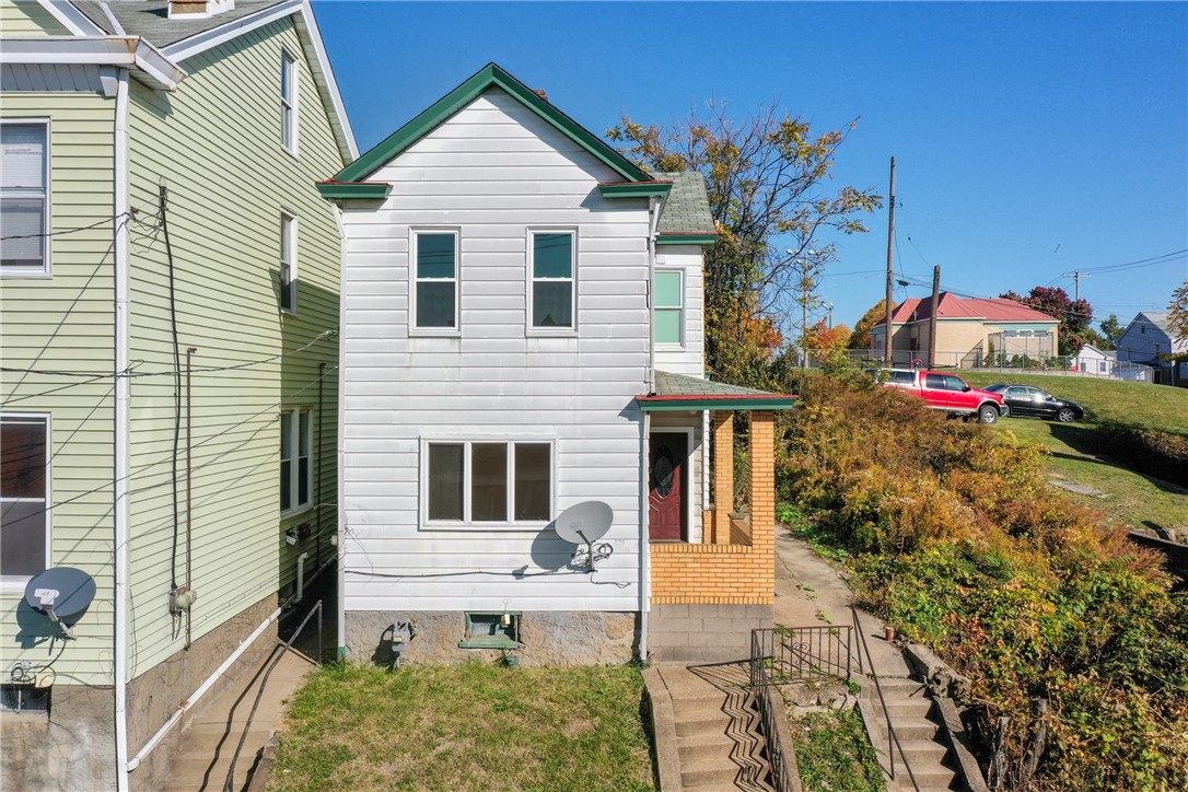 South Side, Pennsylvania 15210, United States, 2 Bedrooms Bedrooms, ,1 BathroomBathrooms,Residential,Active,95275