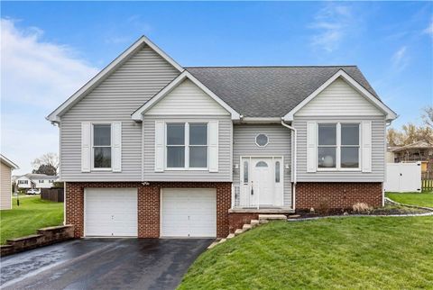 Photo of 3 Daniel St, Greensburg, PA 15601 (MLS # 1746868)