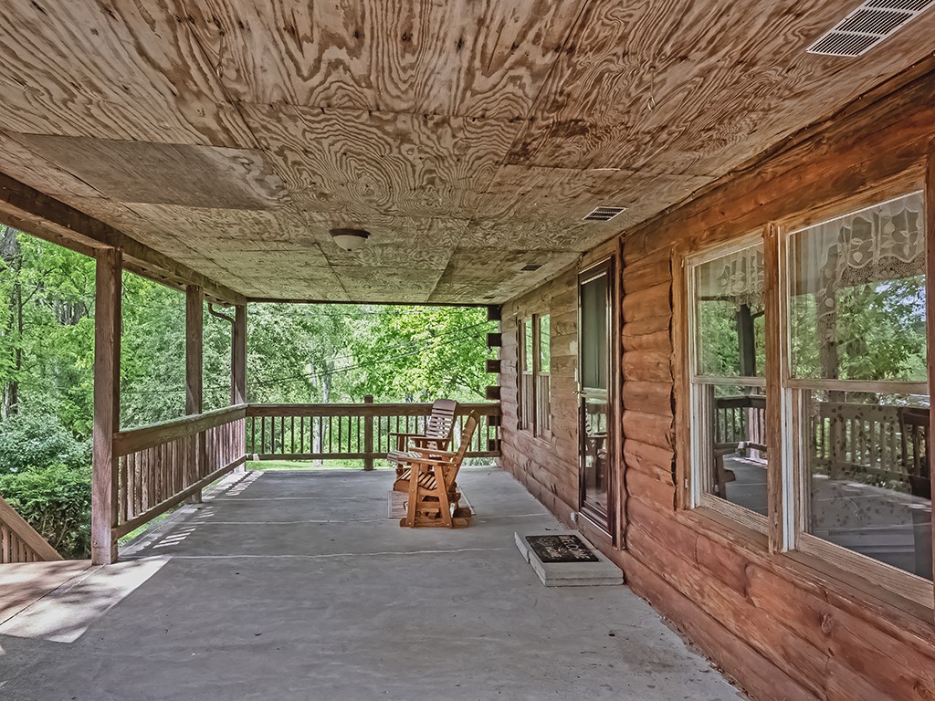 1646 Millers Run Road