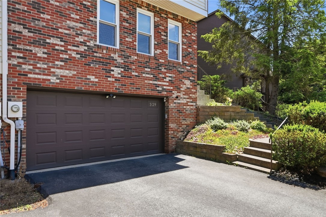 329 Spring Run Dr