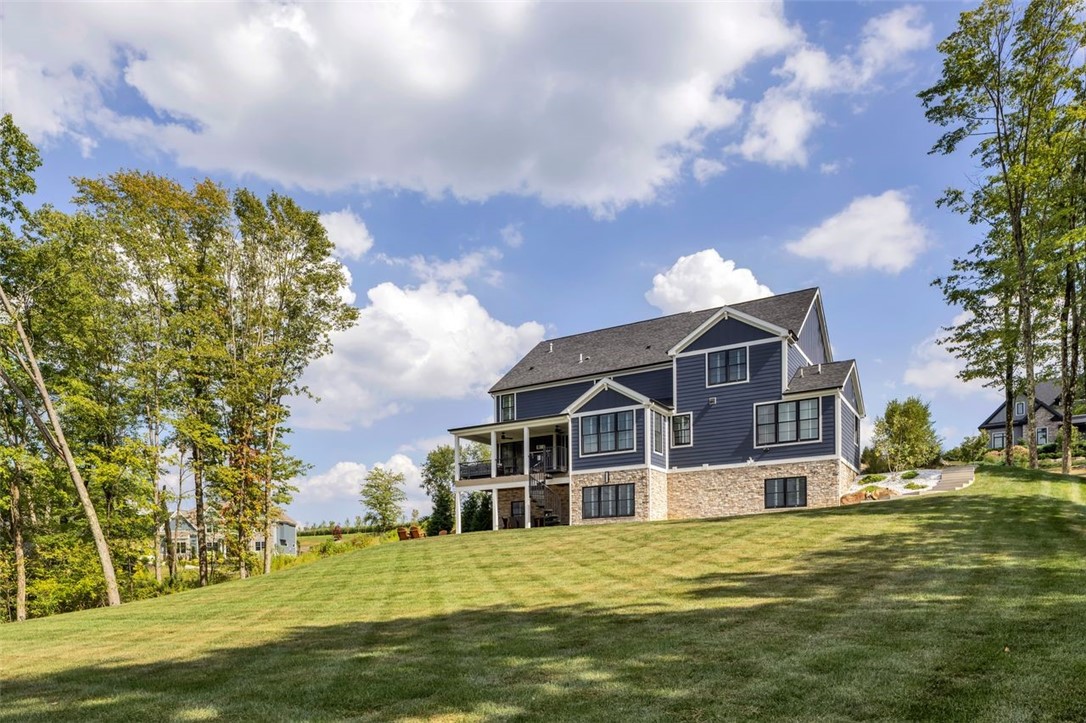 133 Woodford Dr