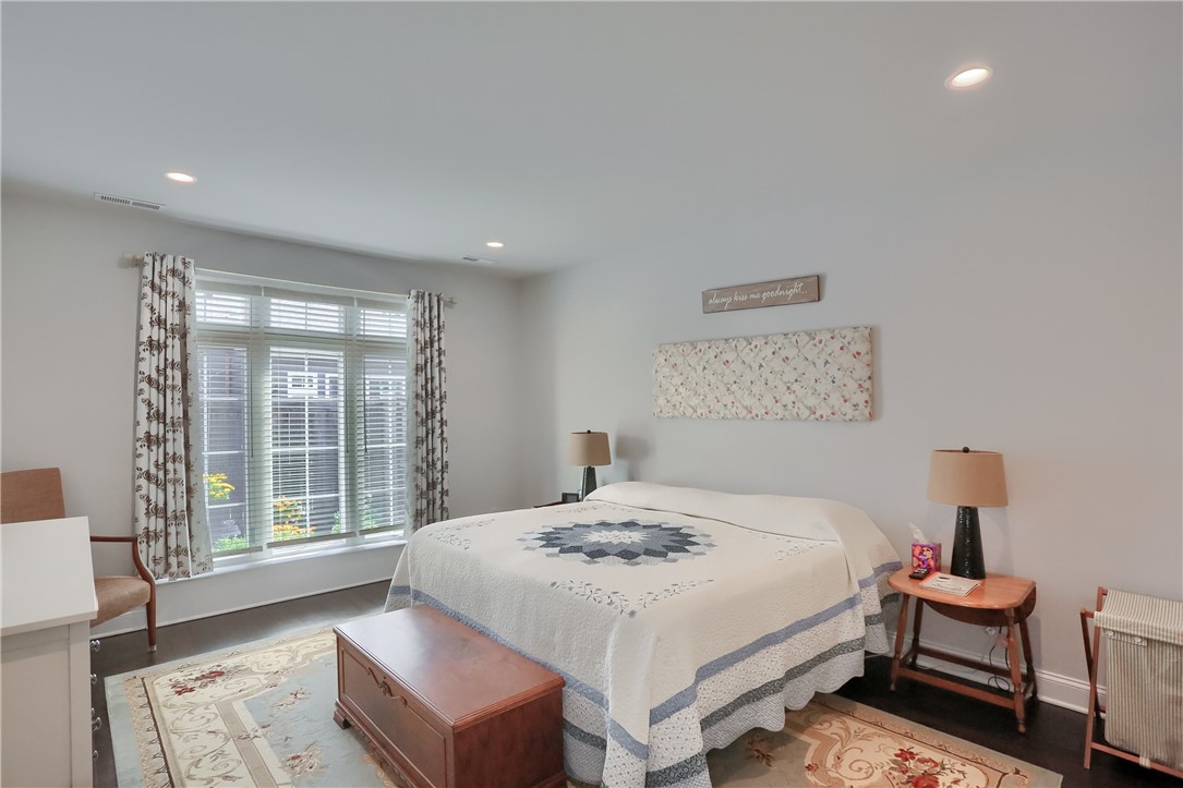 Cranberry Twp, Pennsylvania 16066, United States, 3 Bedrooms Bedrooms, ,3 BathroomsBathrooms,Residential,Active,215428