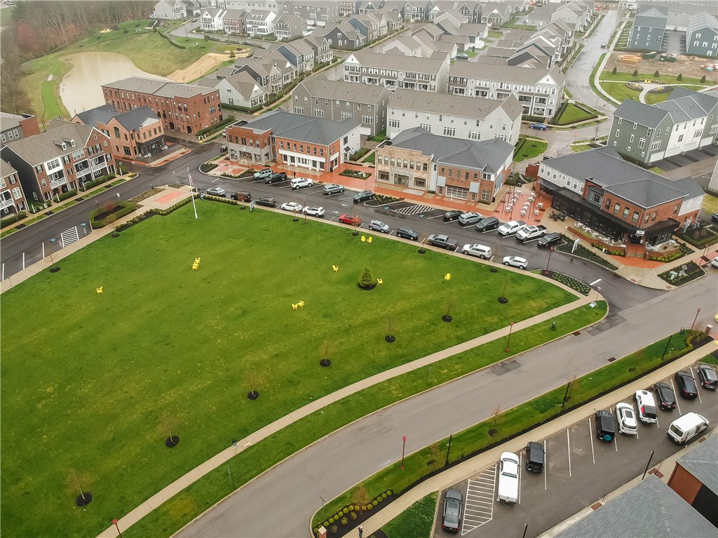 Cranberry Twp, Pennsylvania 16066, United States, 3 Bedrooms Bedrooms, ,3 BathroomsBathrooms,Residential,Active,215428