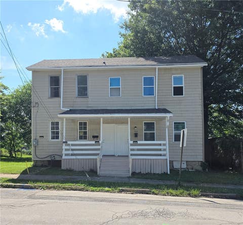 Homes For Sale - 408 Pine Street St<br/> Lawrence County, New Castle, PA 16101