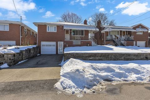 Photo of 2013 Davidson St, Aliquippa, PA 15001 (MLS # 1740848)