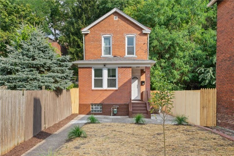 Photo for 286 Fleet St