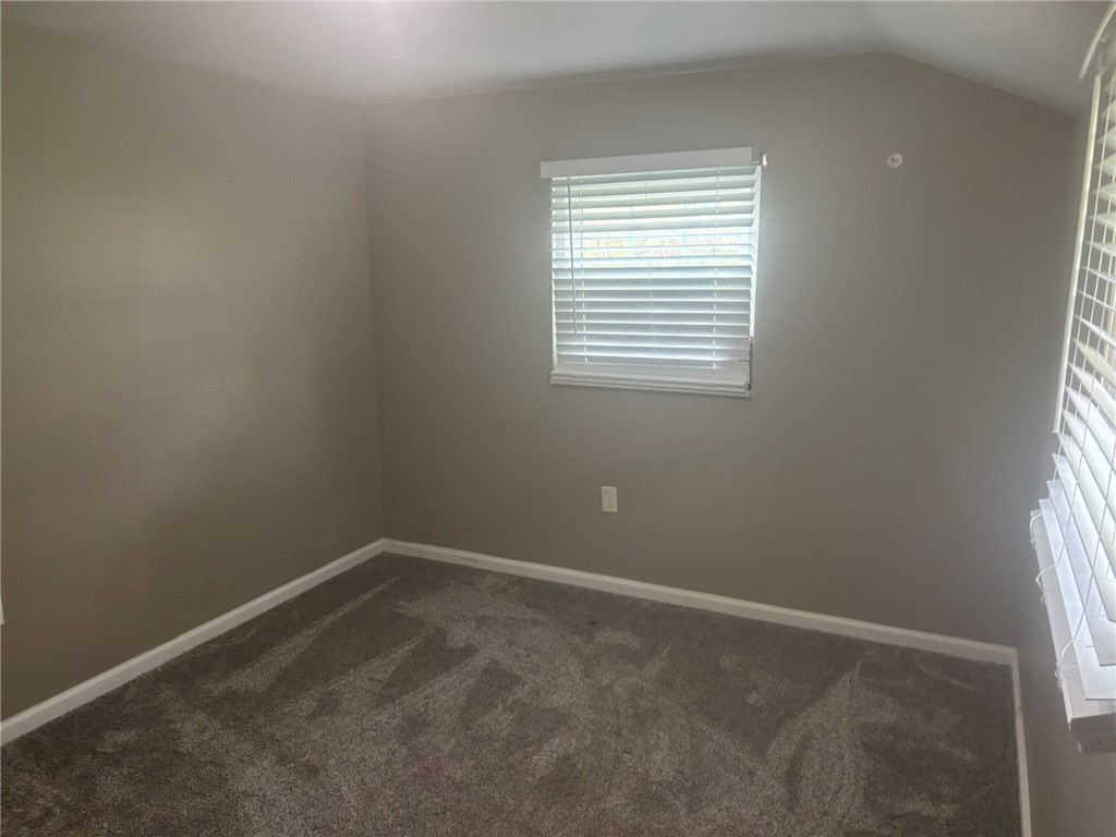 Bridgeville, Pennsylvania 15017, United States, 2 Bedrooms Bedrooms, ,2 BathroomsBathrooms,Residential,Active,197290