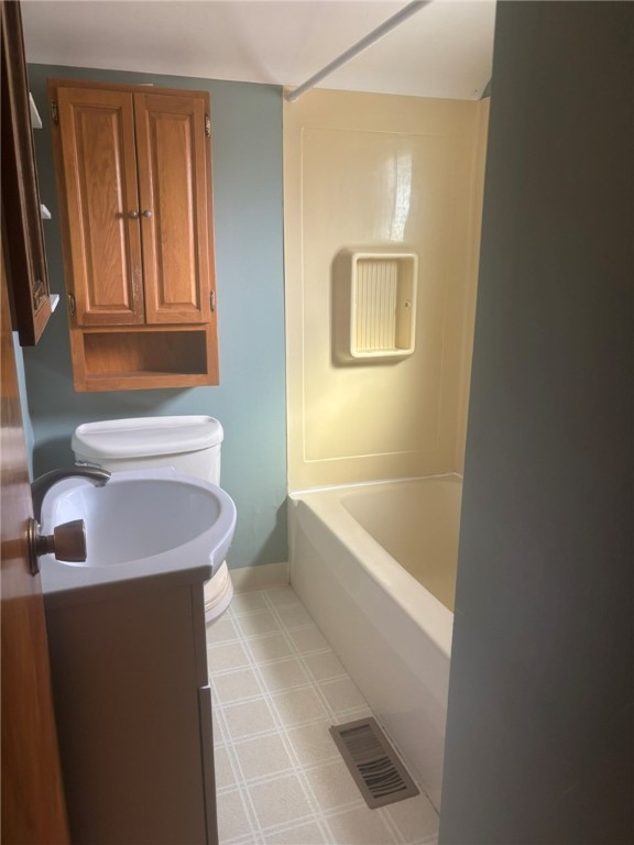 Bridgeville, Pennsylvania 15017, United States, 2 Bedrooms Bedrooms, ,2 BathroomsBathrooms,Residential,Active,197290