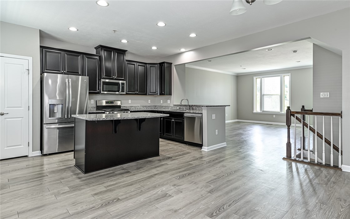 400 Fairmont Dr