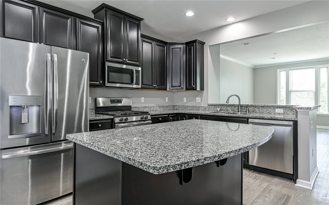 400 Fairmont Dr