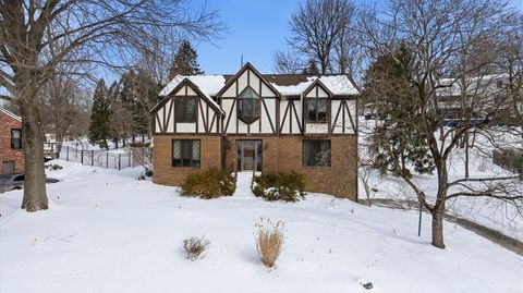 Photo of 8186 Streamside Dr, Pittsburgh, PA 15237 (MLS # 1742515)