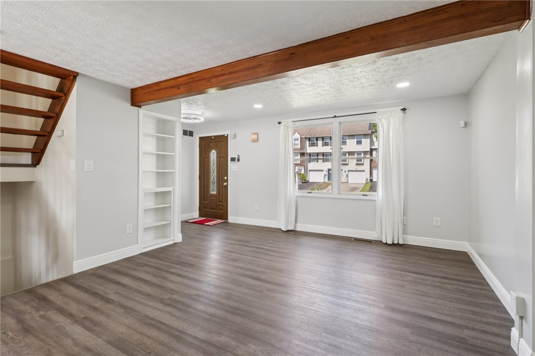 147 Meadow Gap