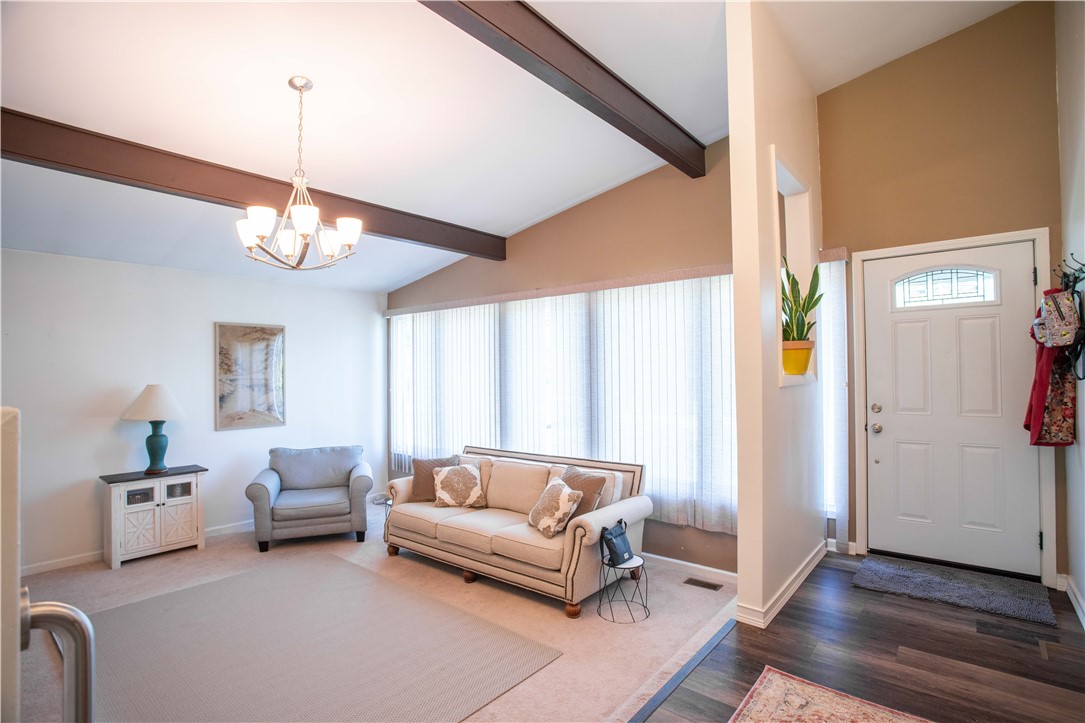 858 Monaca Rd