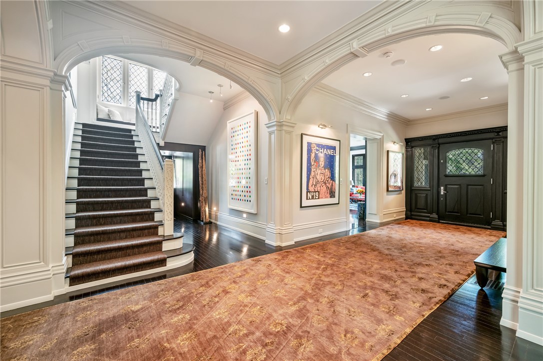 122 Woodland Road