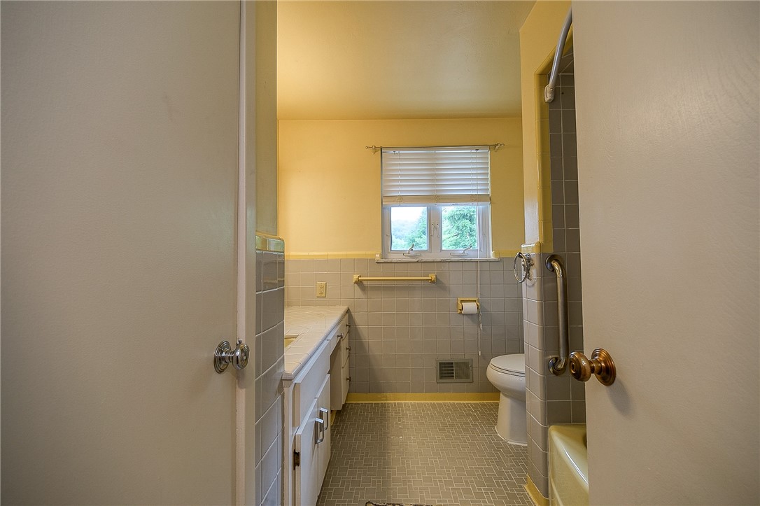 Murrysville, Pennsylvania 15668, United States, 3 Bedrooms Bedrooms, ,3 BathroomsBathrooms,Residential,Active,119639