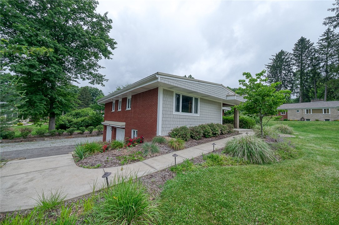 Murrysville, Pennsylvania 15668, United States, 3 Bedrooms Bedrooms, ,3 BathroomsBathrooms,Residential,Active,119639