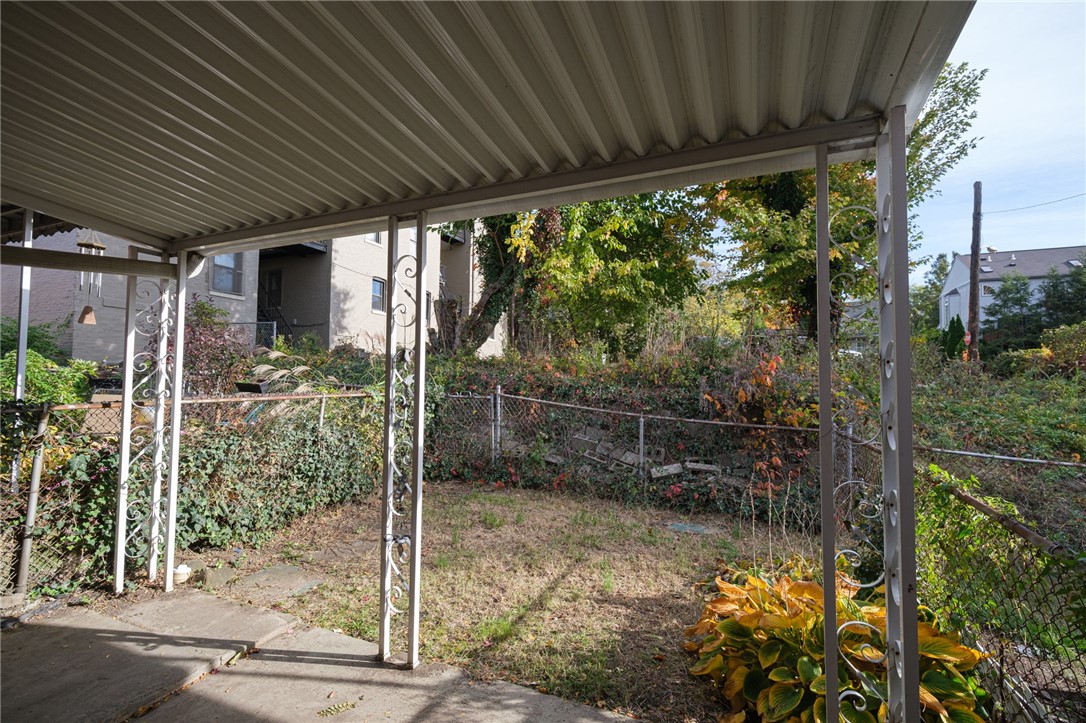 Hill District, Pennsylvania 15219, United States, 3 Bedrooms Bedrooms, ,2 BathroomsBathrooms,Residential,Active,36452