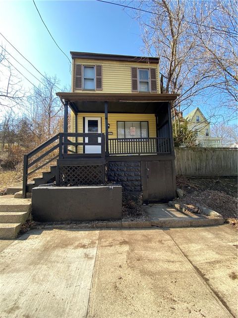 Photo of 2927 Stayton St, Pittsburgh, PA 15212 (MLS # 1741607)