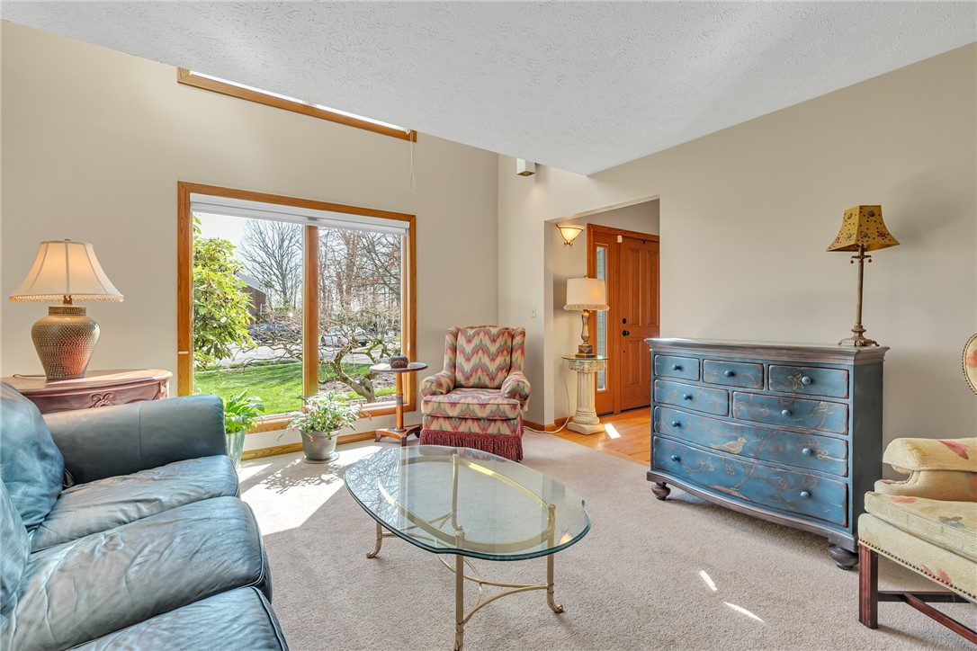 917 Cedar Crest Ct