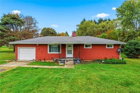 Photo of 7045 E State St, Hermitage, PA 16148 (MLS # 1727179)