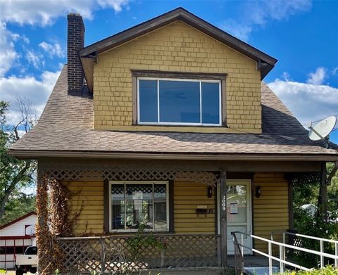 Homes For Sale - 3009 State St St<br/> White Oak, PA 15131