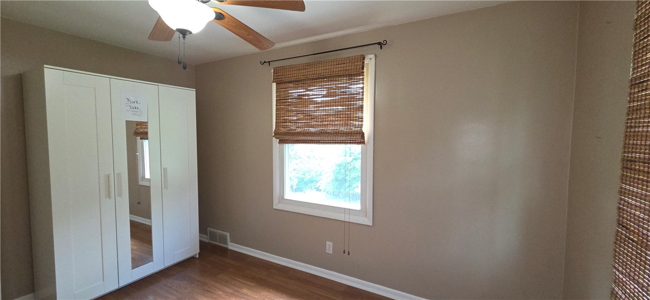 Burgettstown, Pennsylvania 15021, United States, 5 Bedrooms Bedrooms, ,3 BathroomsBathrooms,Residential,Active,141872