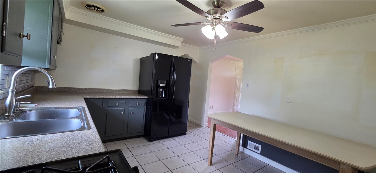 Burgettstown, Pennsylvania 15021, United States, 5 Bedrooms Bedrooms, ,3 BathroomsBathrooms,Residential,Active,141872