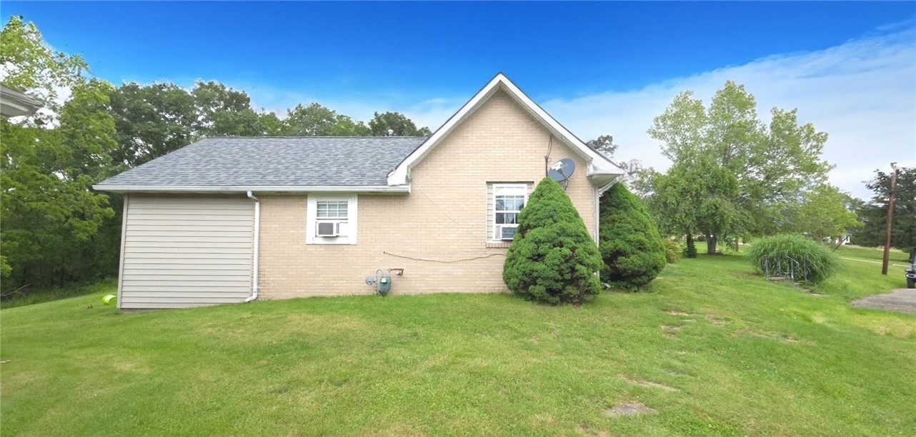 Burgettstown, Pennsylvania 15021, United States, 5 Bedrooms Bedrooms, ,3 BathroomsBathrooms,Residential,Active,141872