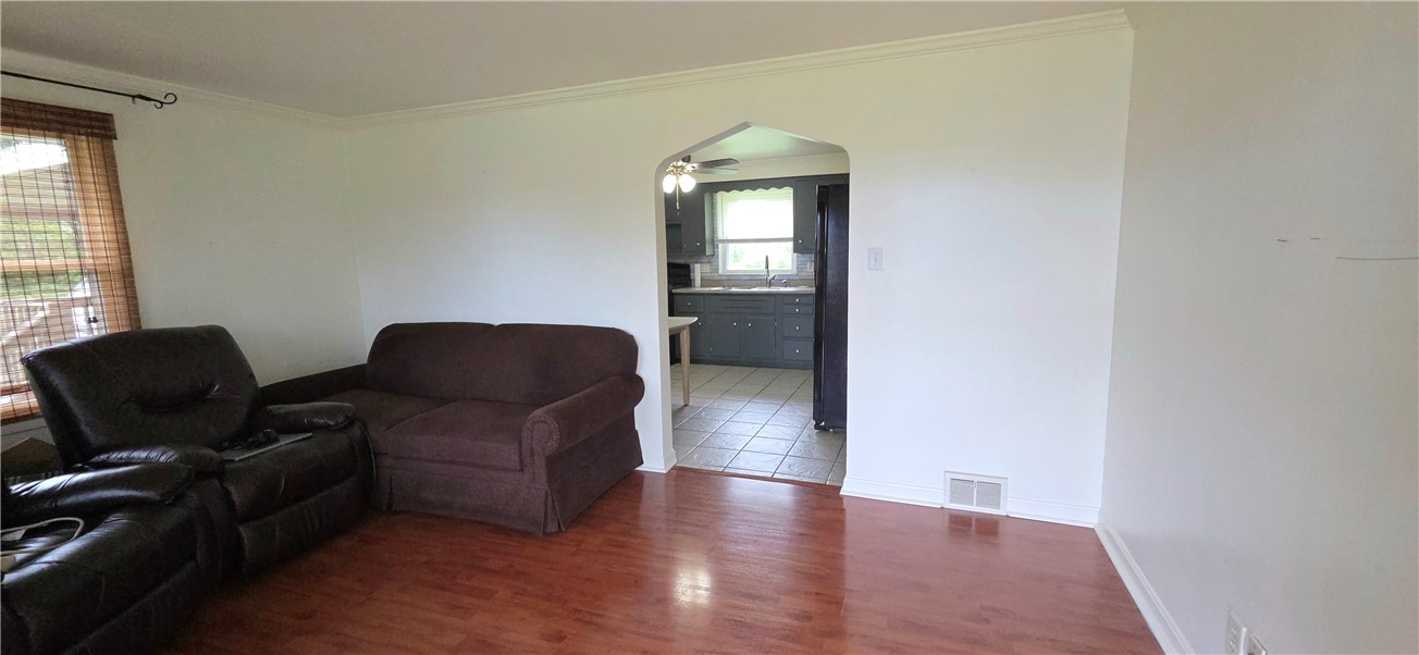 Burgettstown, Pennsylvania 15021, United States, 5 Bedrooms Bedrooms, ,3 BathroomsBathrooms,Residential,Active,141872