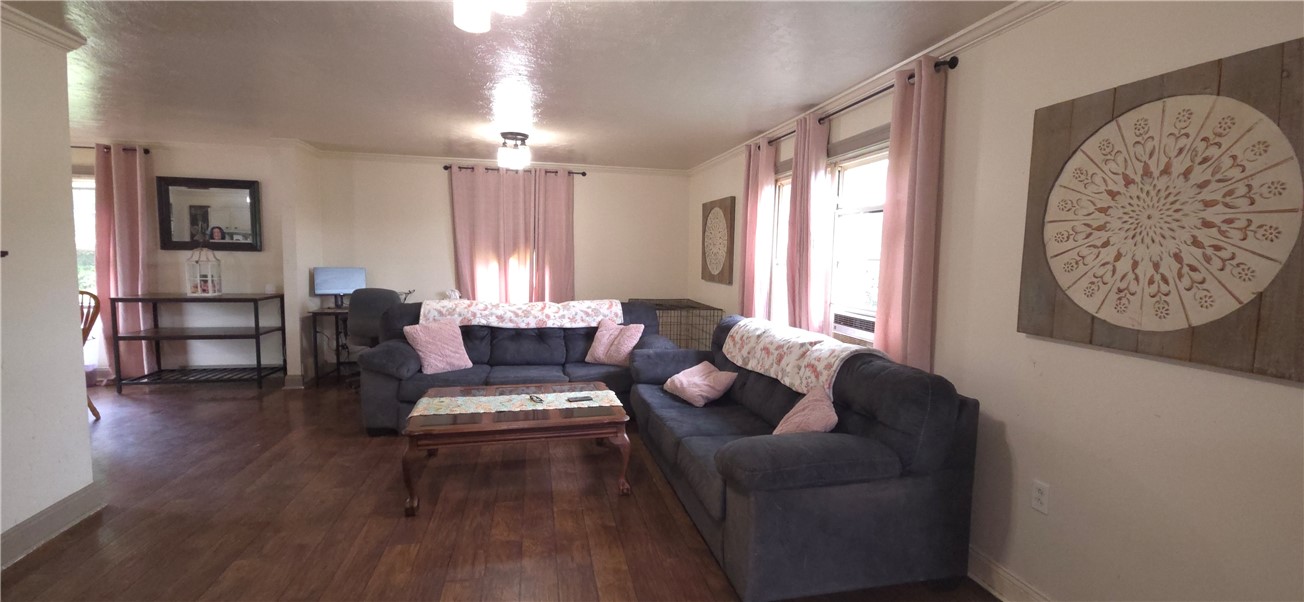 Burgettstown, Pennsylvania 15021, United States, 5 Bedrooms Bedrooms, ,3 BathroomsBathrooms,Residential,Active,141872