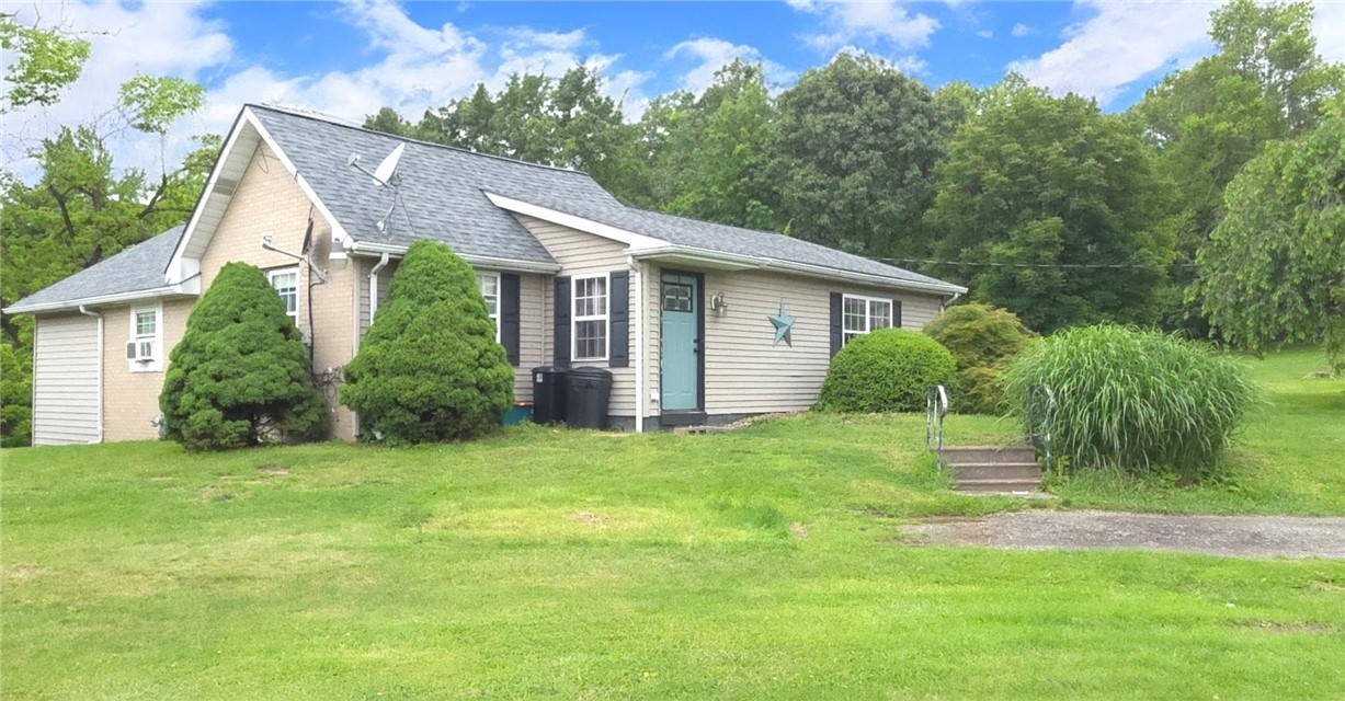 Burgettstown, Pennsylvania 15021, United States, 5 Bedrooms Bedrooms, ,3 BathroomsBathrooms,Residential,Active,141872