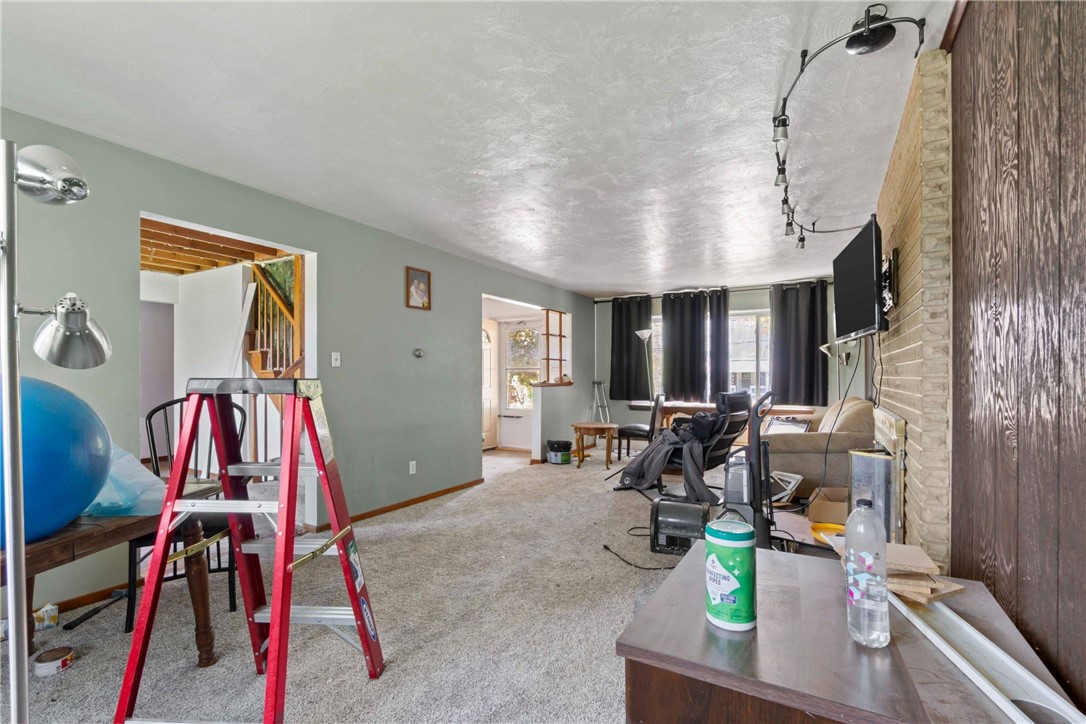 179 Ivory Ave